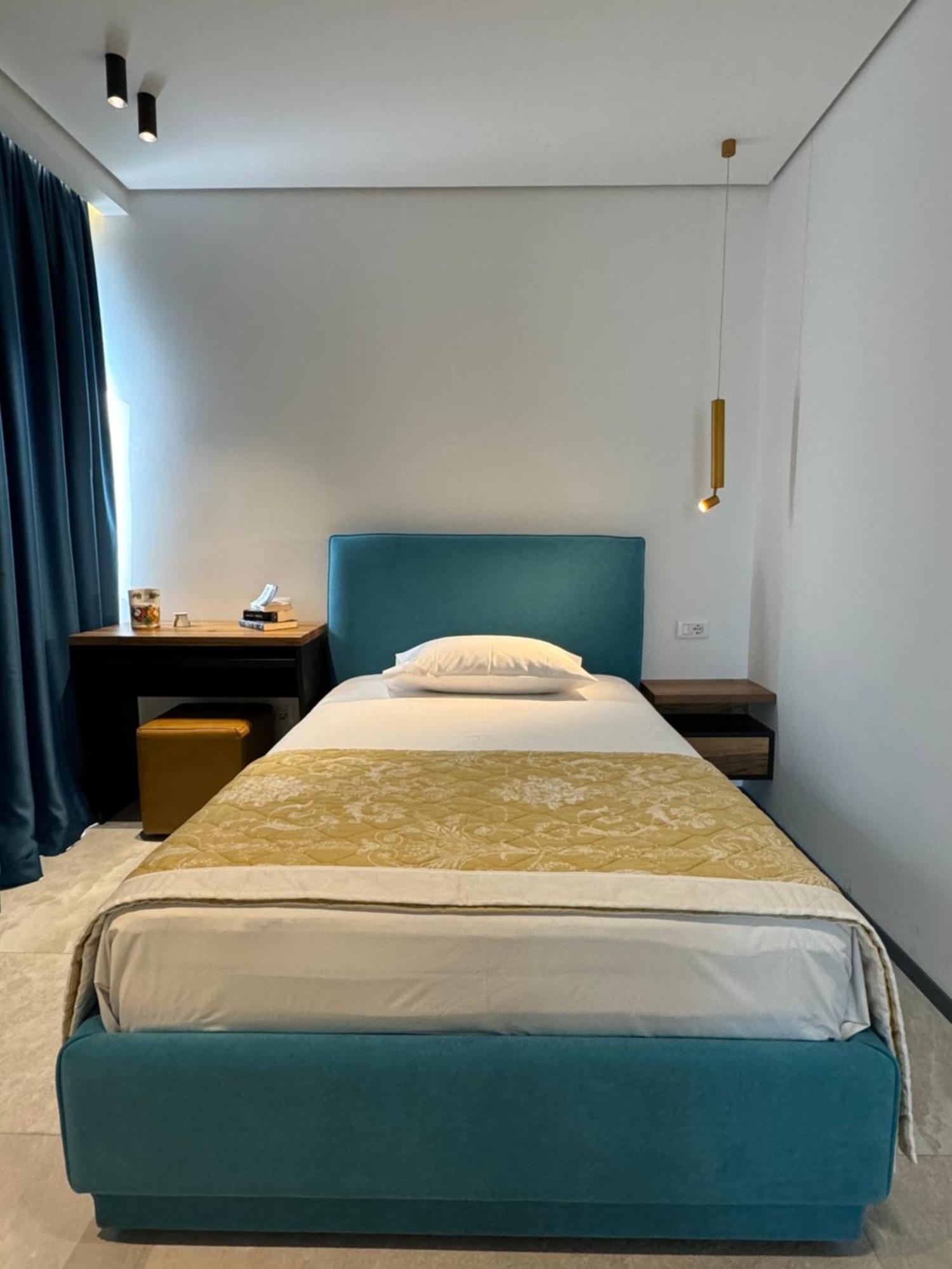 "Superattico" - Central Tirana Gorgeous Penthouse, Free Parking Luaran gambar